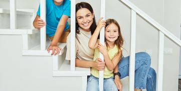 Dale estilo a tus escaleras: revestimientos y rodapiés