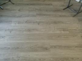 TARIMA LAMINADA AC4 KRONOSWISS ROBLE HELSINKY EN C/ORENSE (MADRID)
