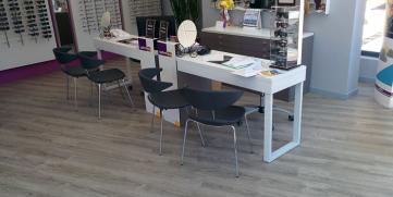 Tarimas laminadas para locales comerciales